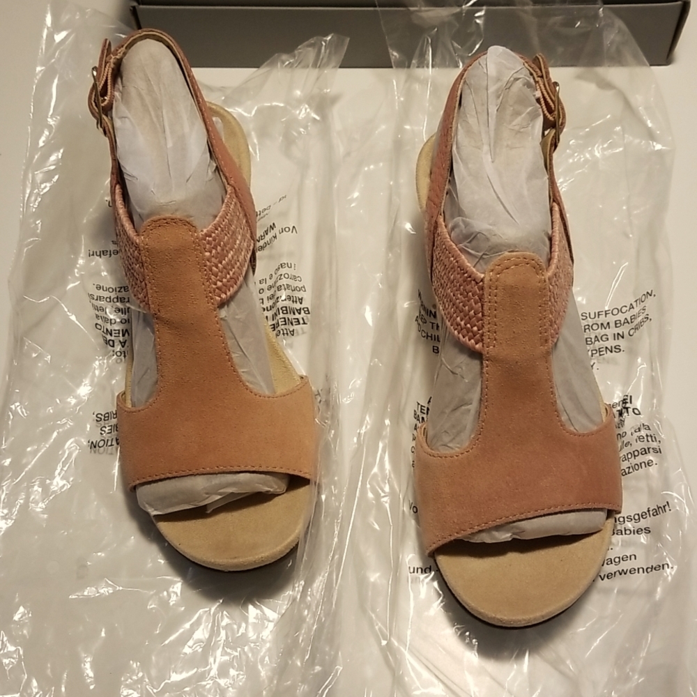 Vionic Kaytie Women's Wedge Sandal:Size 6:Medium Width/Terra Cotta